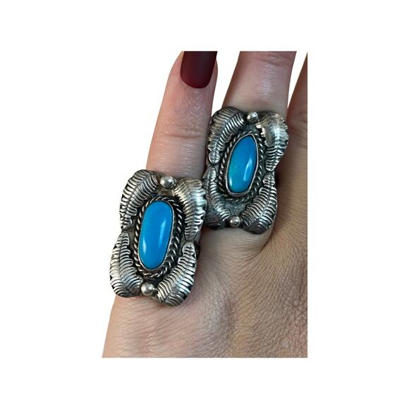Vintage Turquoise Ring, Sterling Silver Native American Ring Sz 5.5 and 6.5 - Picture 12 of 12